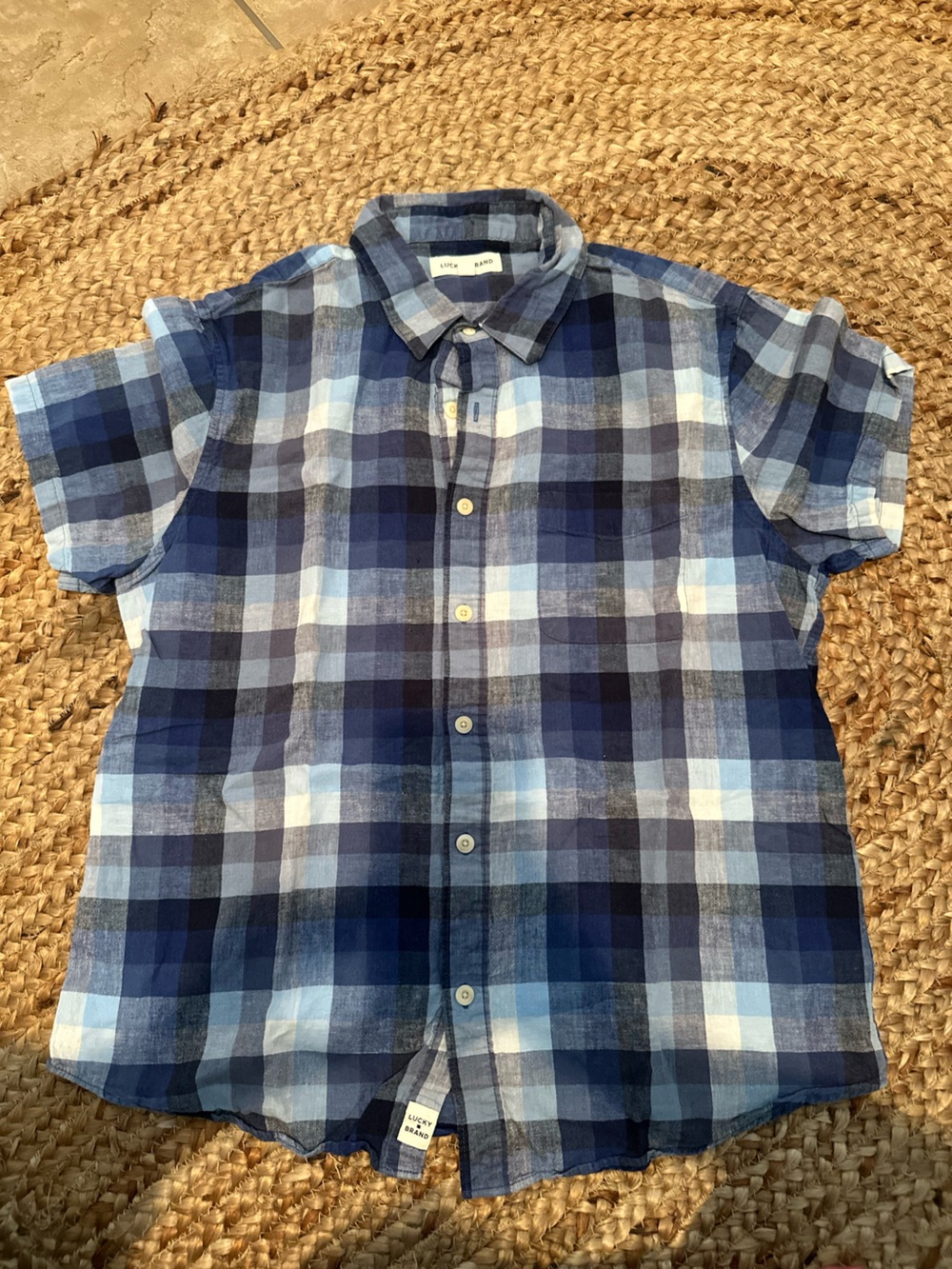 PLAID BUTTON DOWN TOP